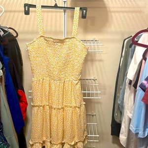Yellow floral, brand new, never worn, sundress